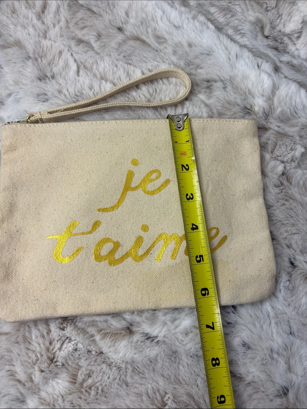 Canvas 'je t'aime' Makeup Bag in Cream with Gold Script. Lancôme
